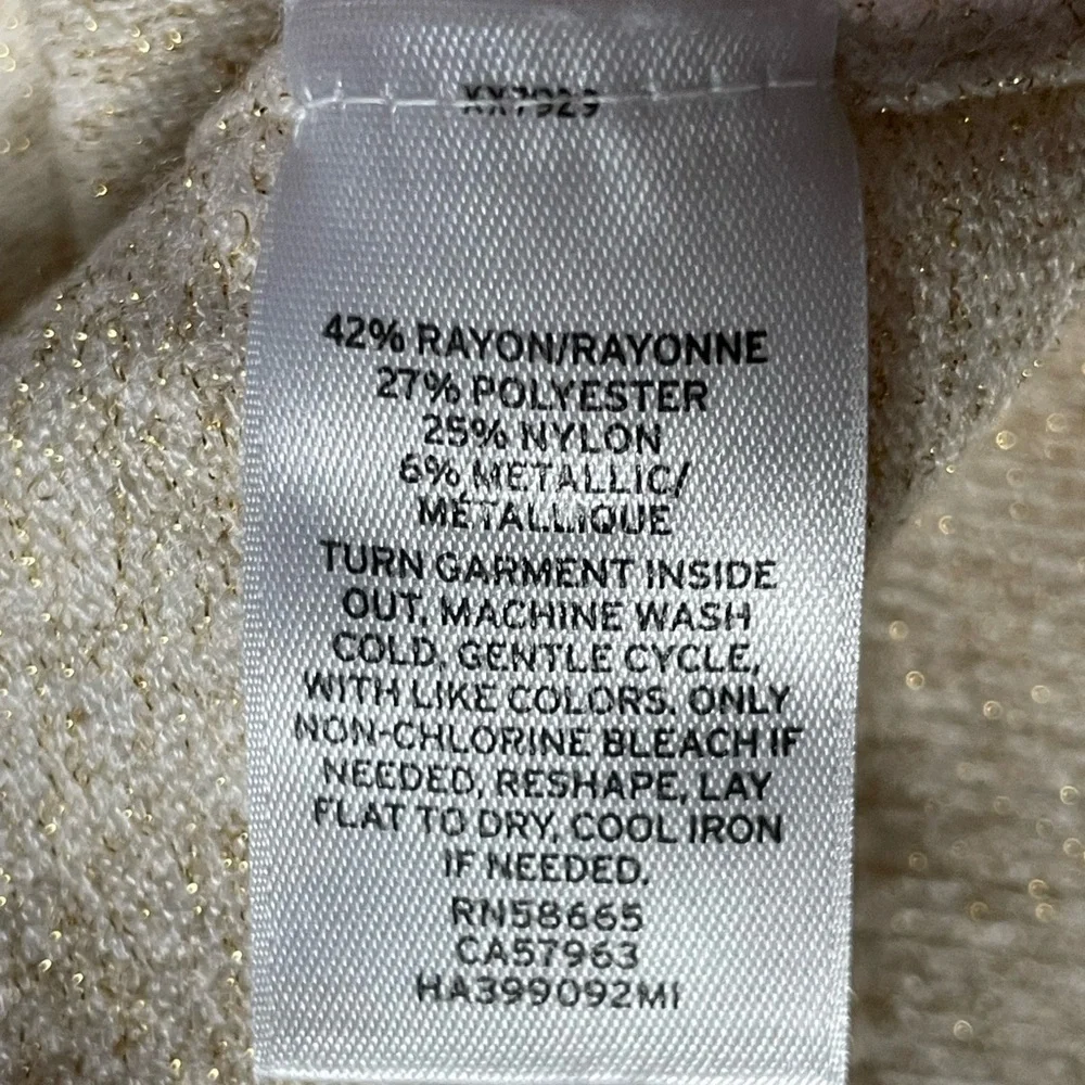 Halogen Crew Neck Sweater Cream Soft Gold Thread NWOT